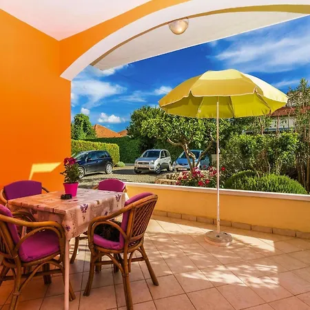 Διαμέρισμα In Nin Near & Pool Zaton (Zadar)